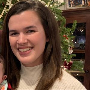 Meet your Posher, Abbey